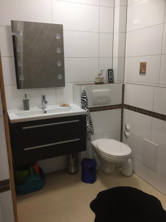 Unter Dem Dach Mit Parkplatz Apartment BRE Exterior foto