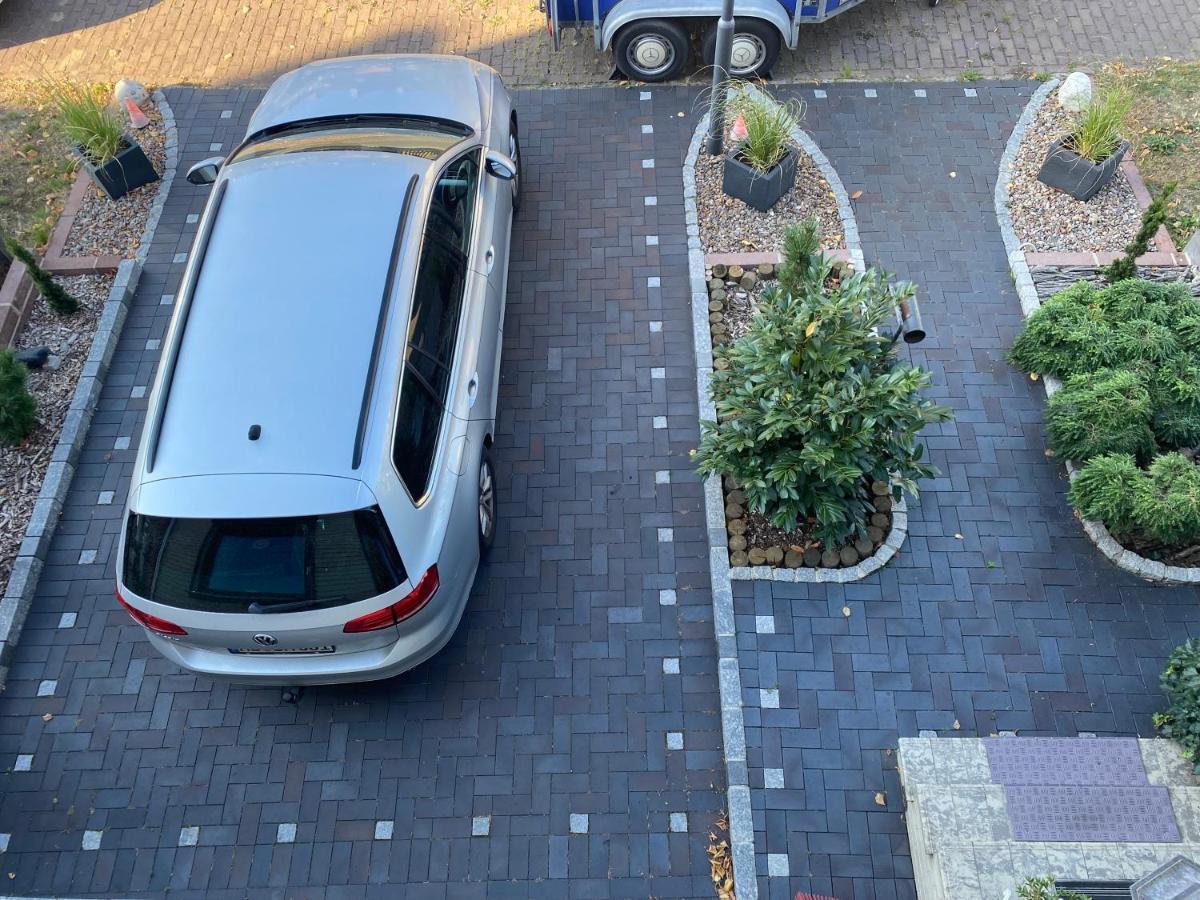 Unter Dem Dach Mit Parkplatz Apartment BRE Exterior foto