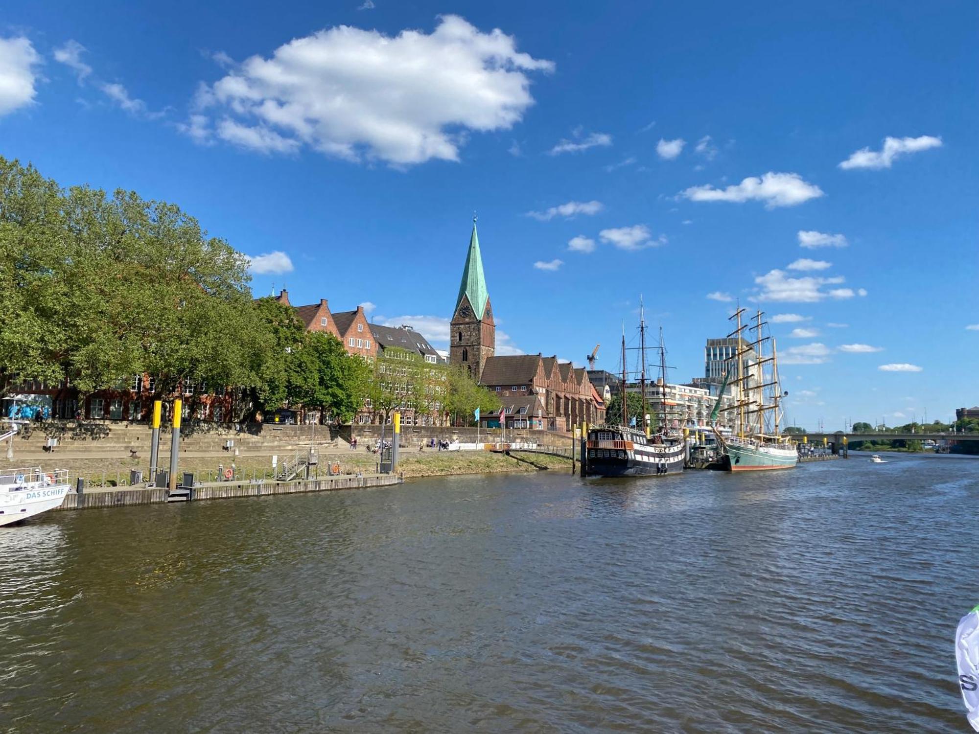 Unter Dem Dach Mit Parkplatz Apartment BRE Exterior foto
